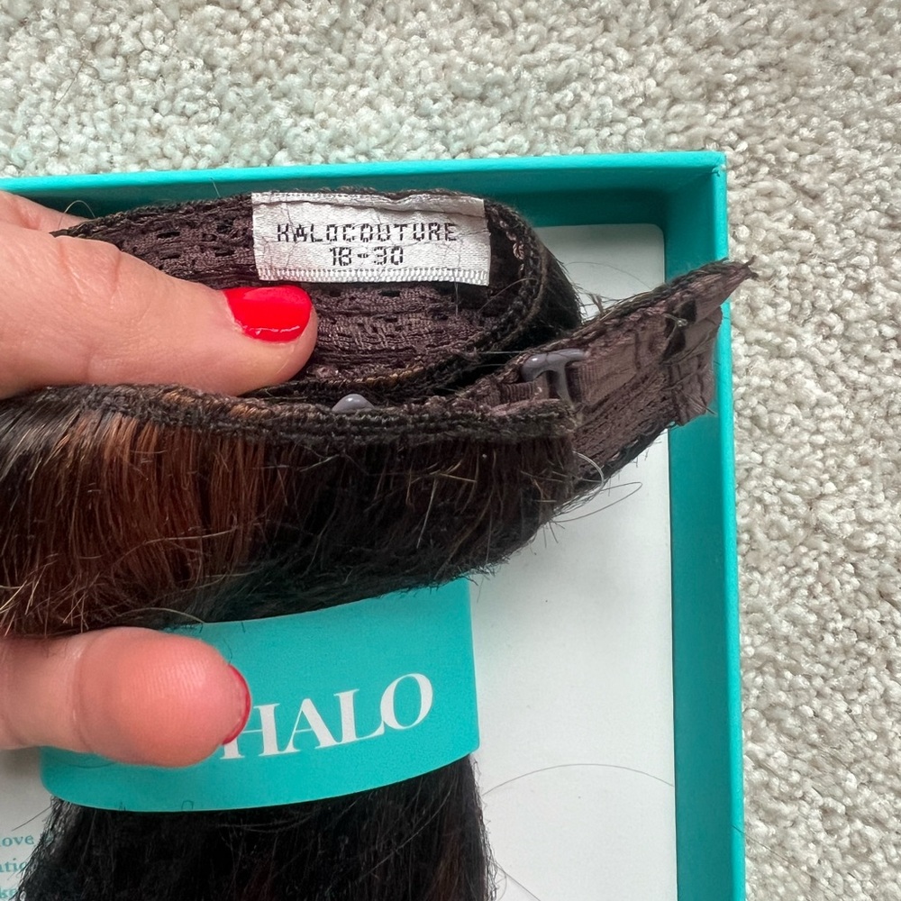 Halo Couture 1b-30 Brown Hair Extensions. 12”